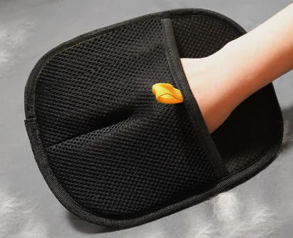 Fellentferner-Handschuh