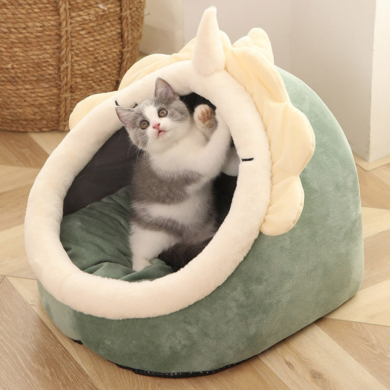 Kuscheliges Höhlenbett für Katzen