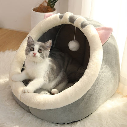 Kuscheliges Höhlenbett für Katzen